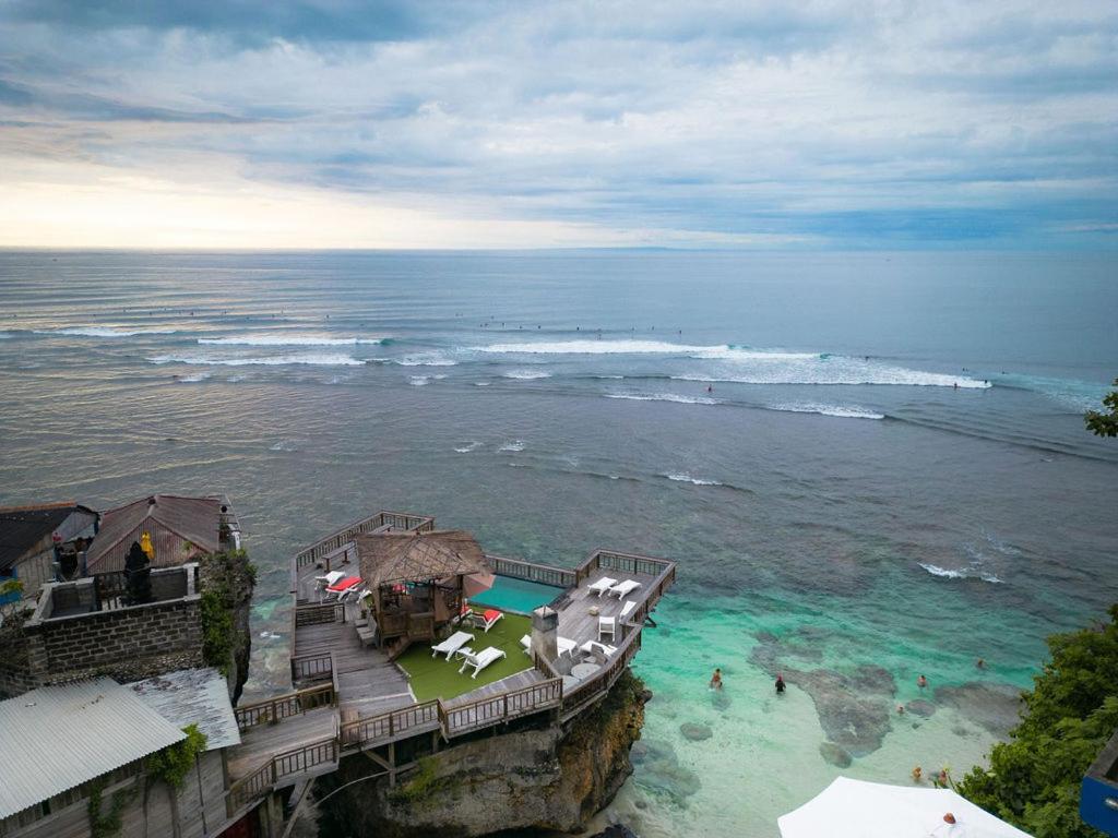 Uluwatu Cliff Apartment - 2 Br Luaran gambar